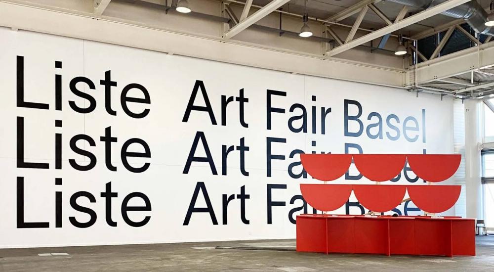 Неизменный спутник Art Basel: арт-ярмарка Liste и 5 самых интересных работ